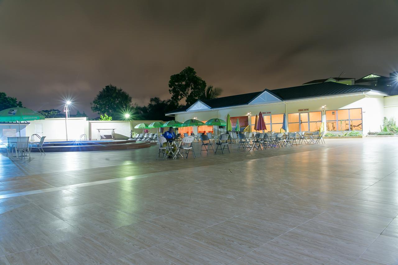 Cofkans Hotel Obuasi Exterior foto